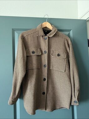 Current Air Houndstooth Utility Shacket in Brown and Black